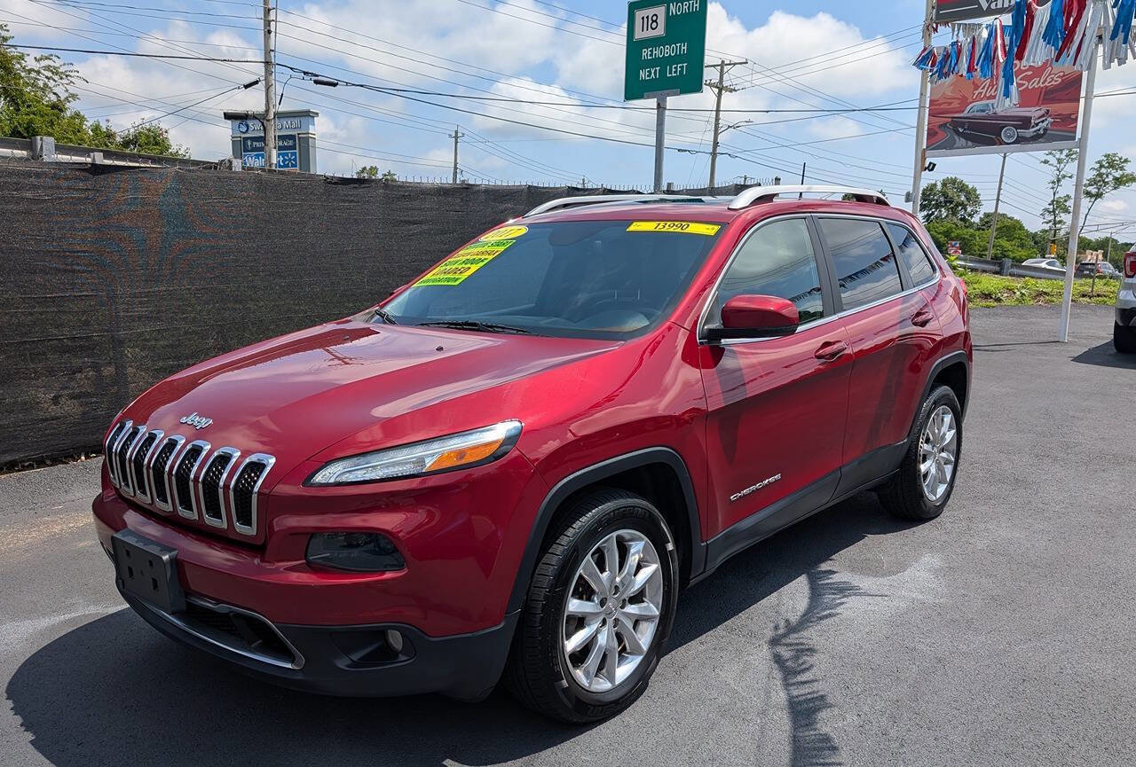 Used 2017 Jeep Cherokee Limited image 8