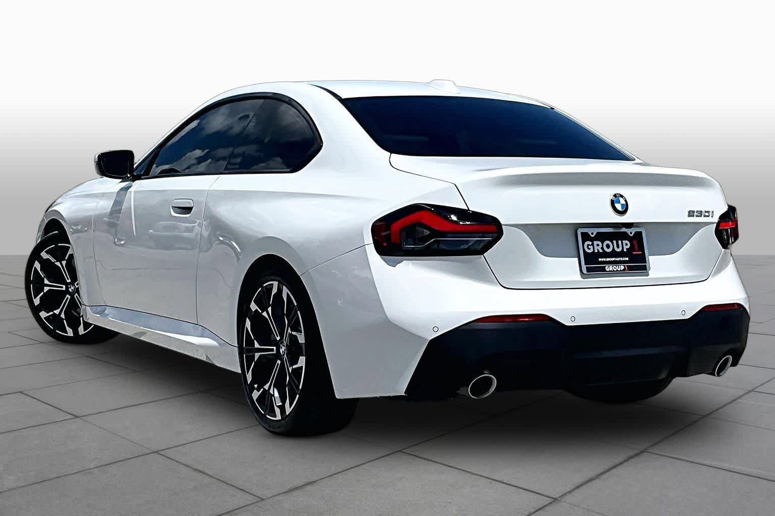 Used 2026 BMW 230i Coupe w/ Premium Package RWD image 11