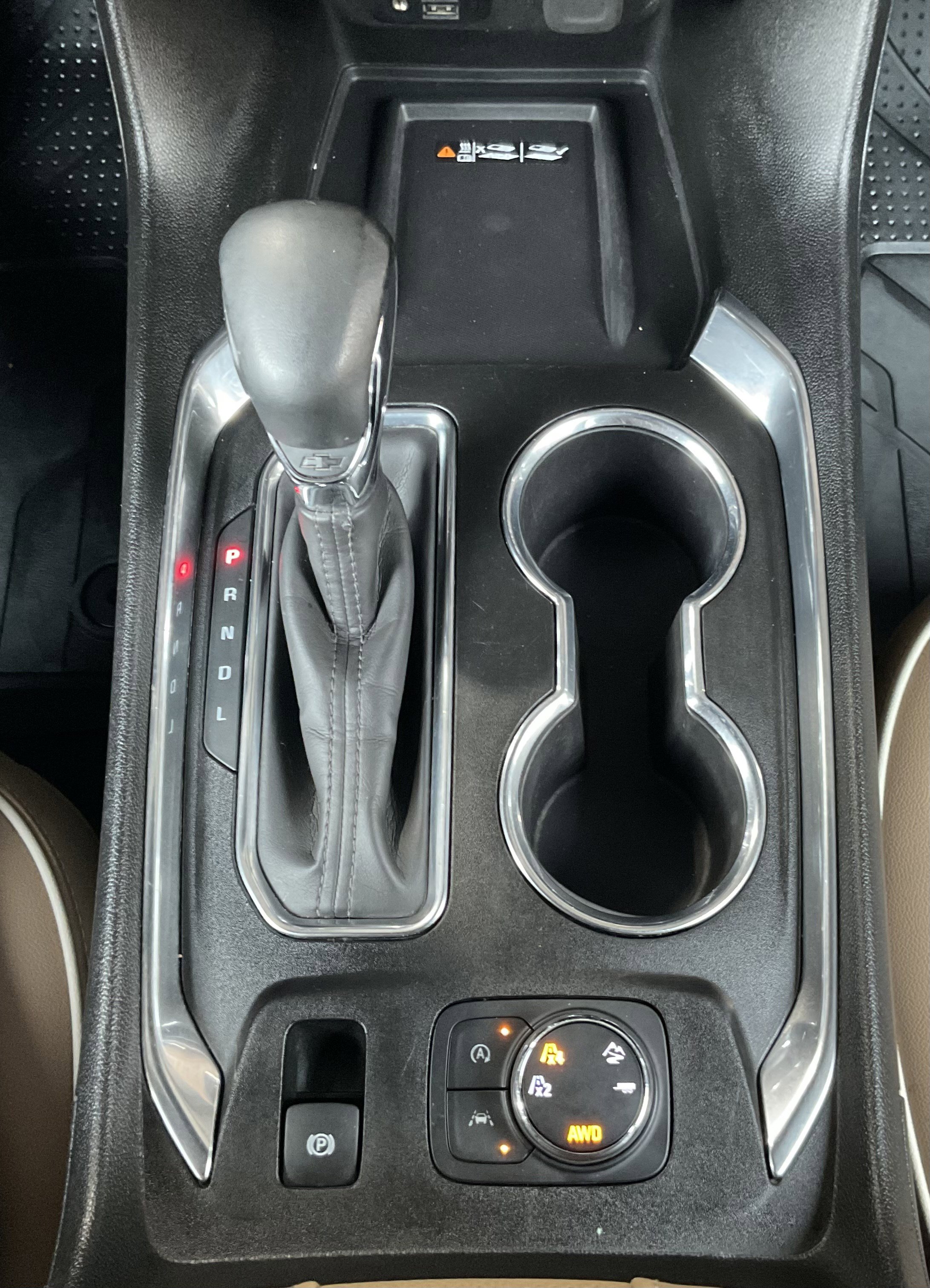 Used 2023 Chevrolet Traverse Premier image 23