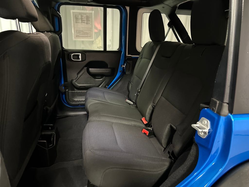 Used 2021 Jeep Wrangler Unlimited Sport image 23