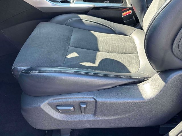 Used 2024 Mitsubishi Eclipse Cross SEL AWD/4WD image 7