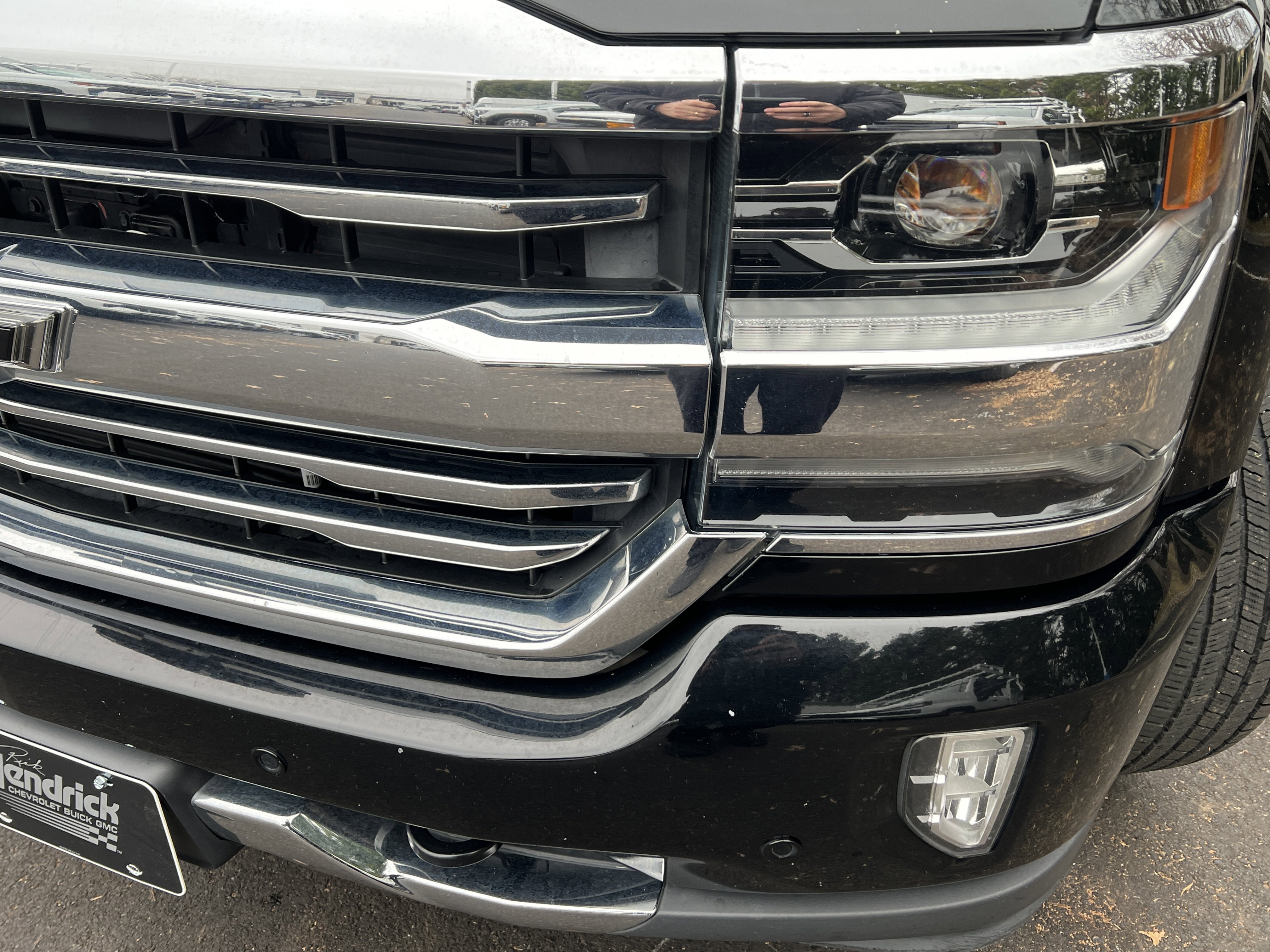 Used 2018 Chevrolet Silverado 1500 High Country image 6