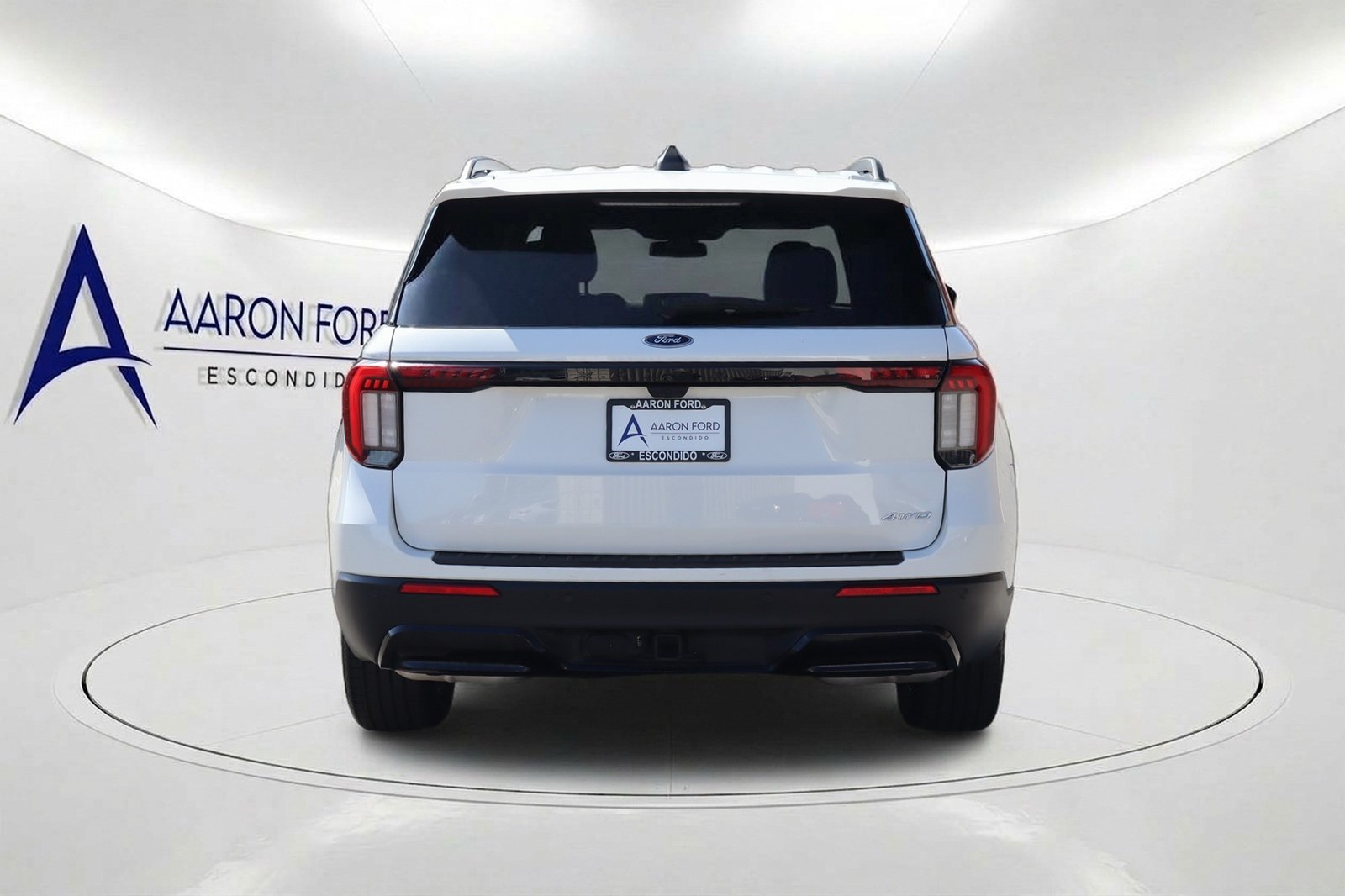 Used 2025 Ford Explorer ST-Line AWD/4WD image 5