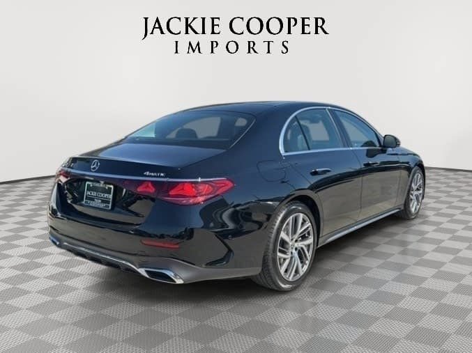 New 2026 Mercedes-Benz E 350 4MATIC Sedan image 5