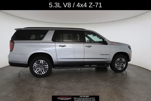 Used 2025 Chevrolet Suburban Z71 image 22
