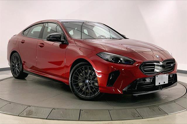 Used 2025 BMW M235i xDrive w/ M Performance Package image 33