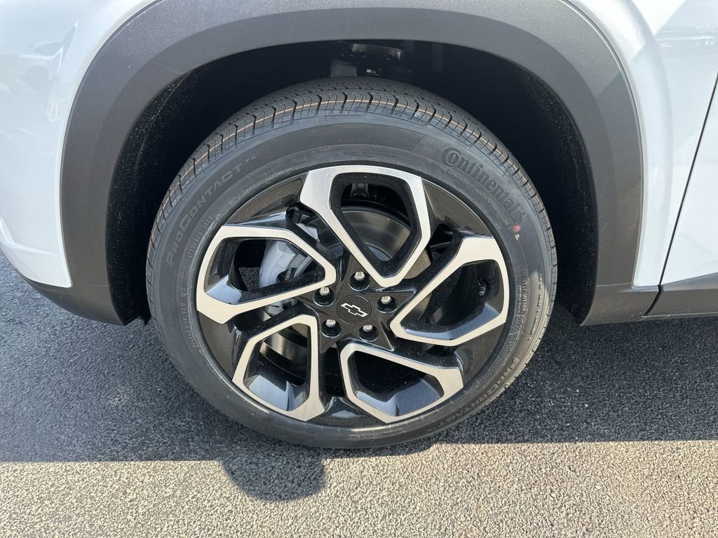 New 2026 Chevrolet Trax RS w/ Sunroof Package image 10