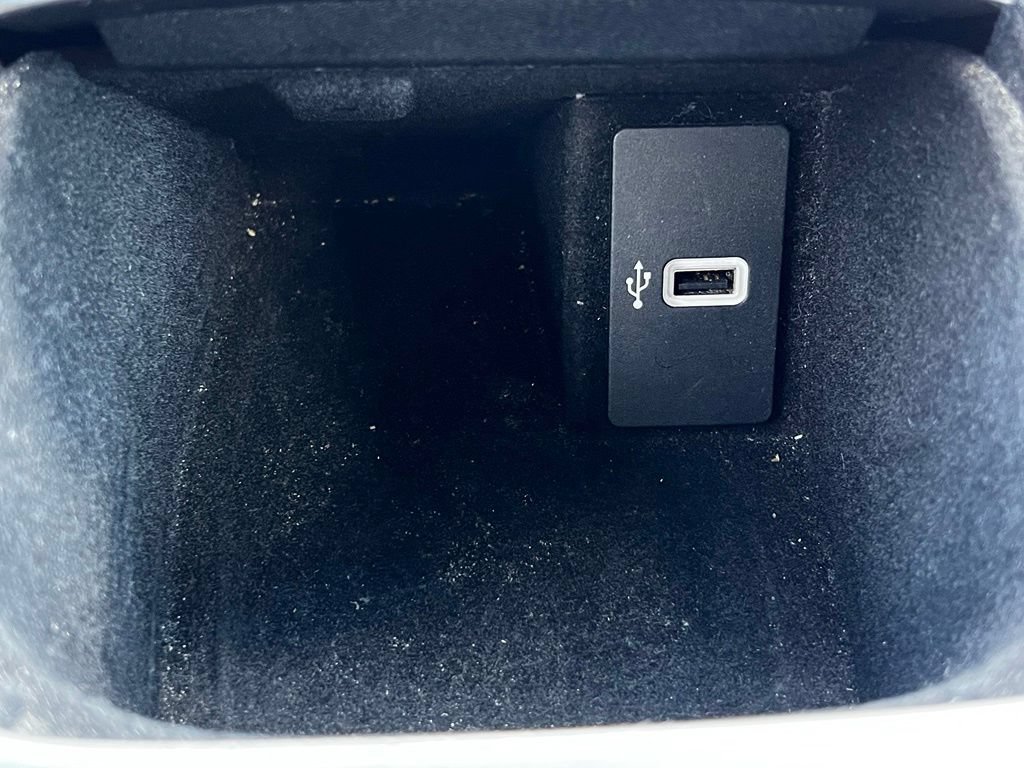 Used 2017 Lincoln MKX Select w/ Select Plus Package FWD image 31