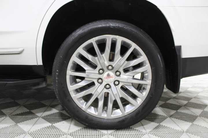 Used 2024 GMC Yukon SLT w/ SLT Luxury Package AWD/4WD image 47