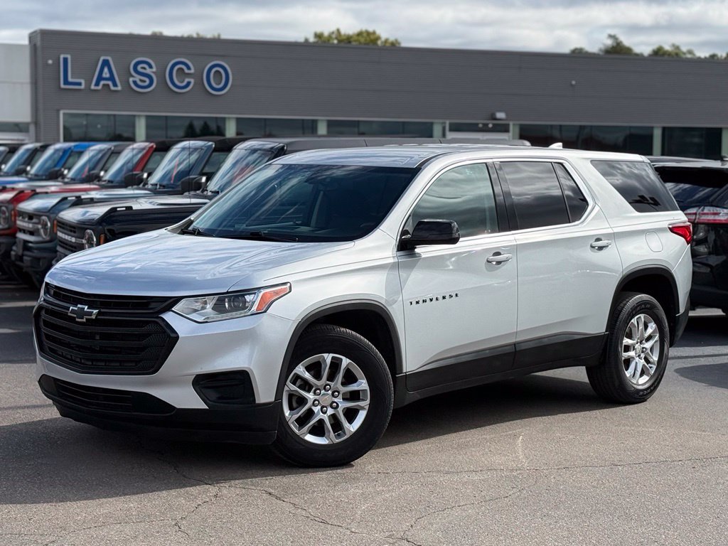 Used 2019 Chevrolet Traverse LS w/ LPO, Blackout Package FWD 360° Tour
