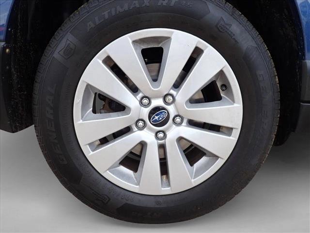 Used 2019 Subaru Outback 2.5i Premium w/ Popular Package #2 AWD/4WD image 7