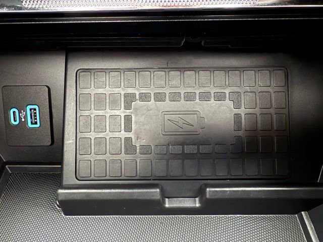 Used 2022 Ford F150 Platinum w/ Equipment Group 701A High image 42