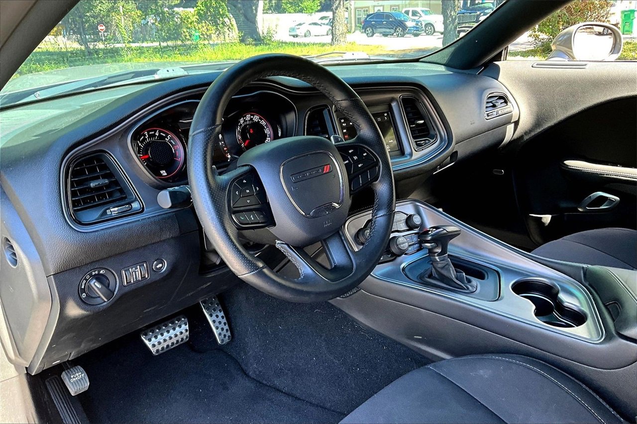 Used 2023 Dodge Challenger R/T w/ Blacktop Package image 13