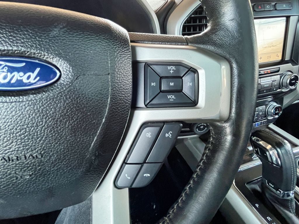 Used 2018 Ford F150 Lariat w/ Equipment Group 502A Luxury AWD/4WD image 27