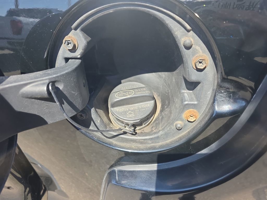 Used 2018 Toyota Tundra Limited w/ Limited Premium Package image 14