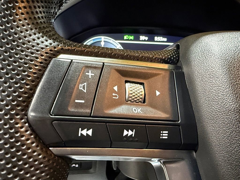 Used 2023 Mitsubishi Outlander SEL image 28