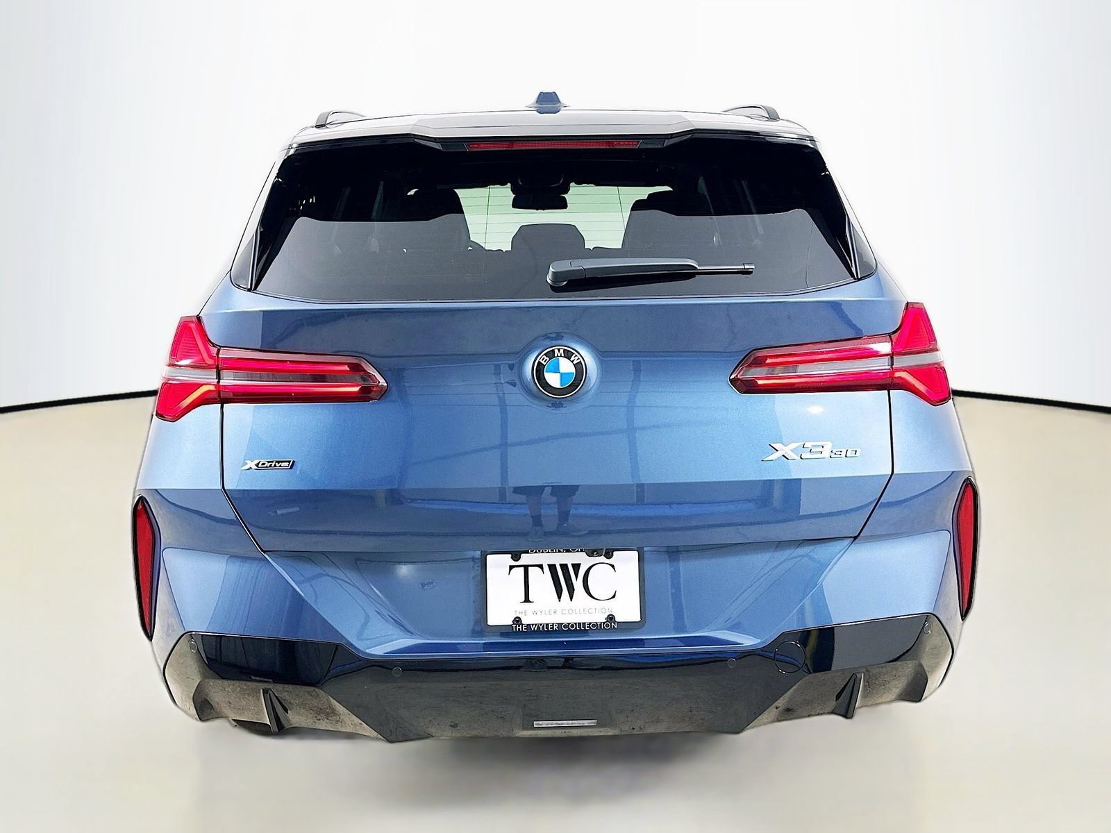 New 2026 BMW X3 xDrive30i w/ Premium Package AWD/4WD image 6