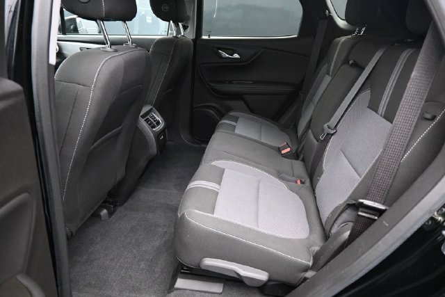 Used 2024 Chevrolet Blazer LT w/ Convenience Package FWD image 15