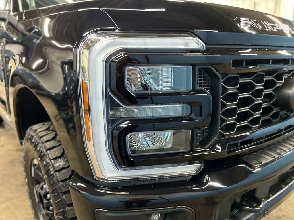 New 2026 Ford F350 Lariat w/ Tremor Off-Road Package image 2