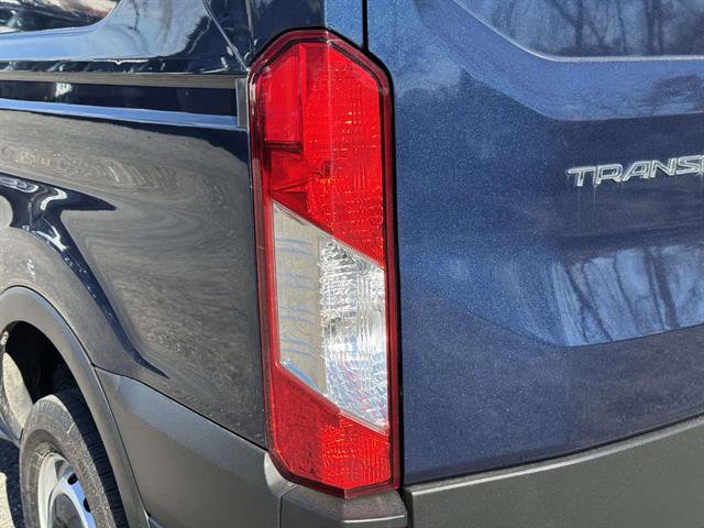 Used 2019 Ford Transit 250 130 Medium Roof image 11