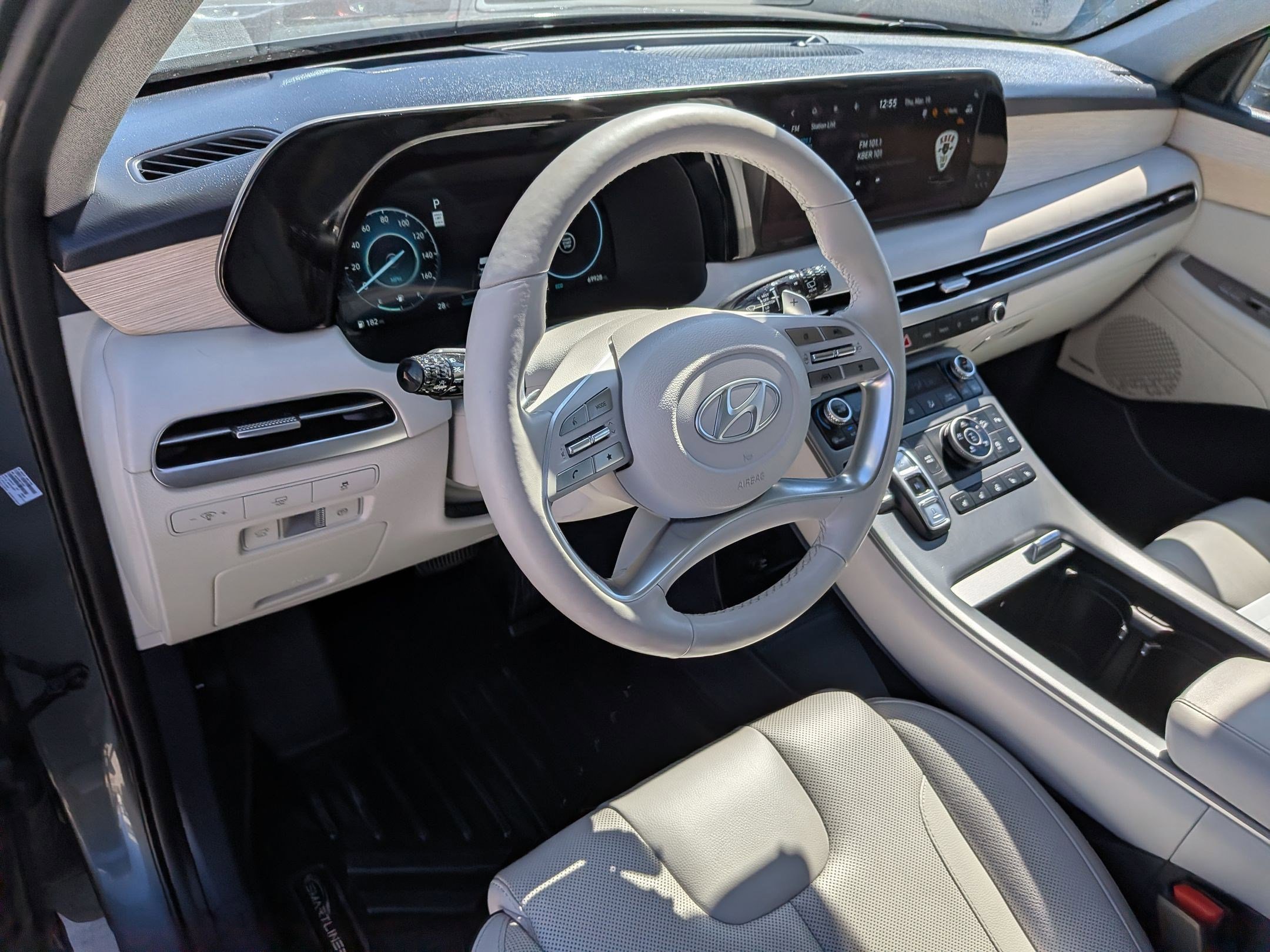 Used 2023 Hyundai Palisade Limited image 16