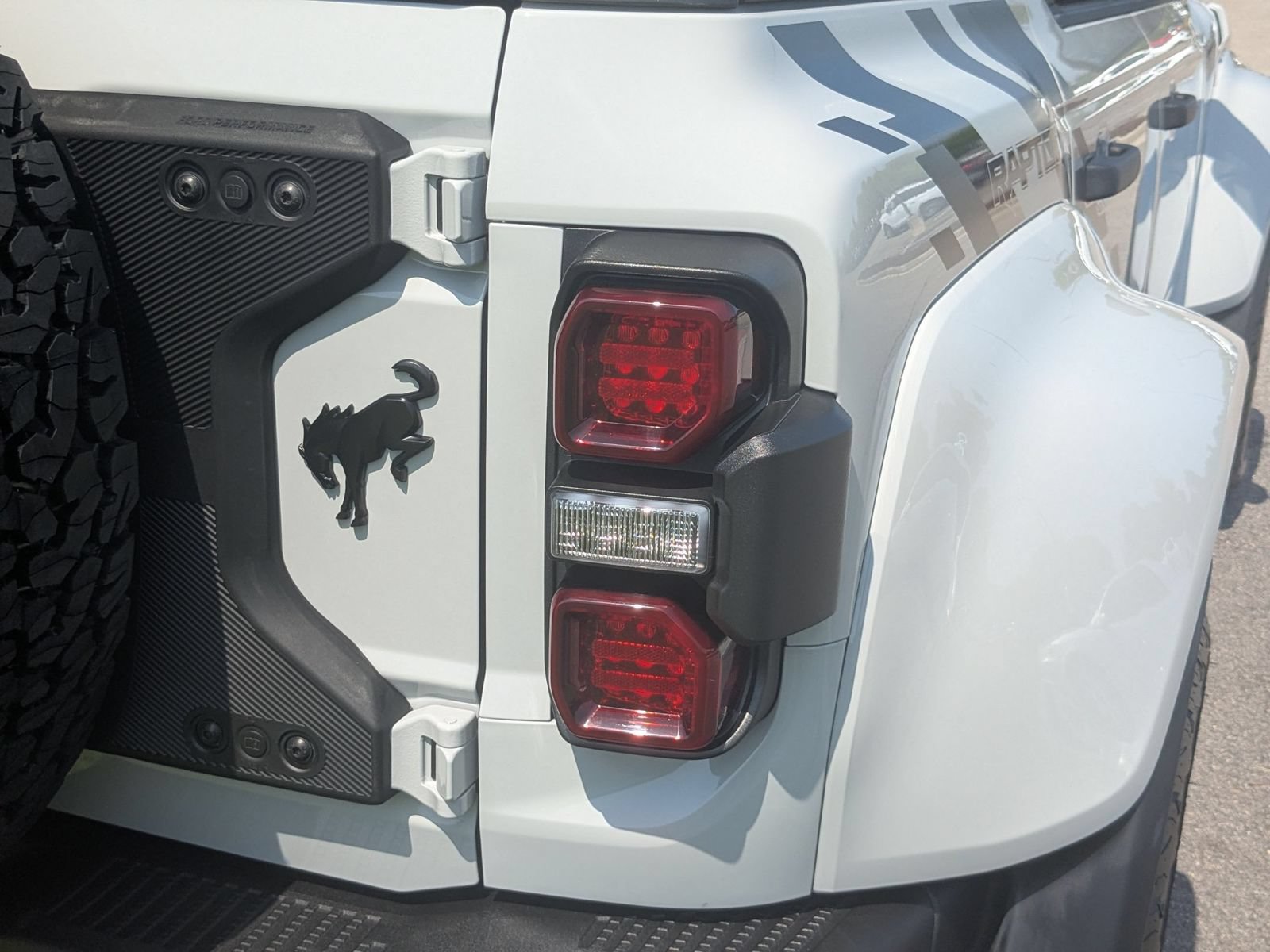 New 2026 Ford Bronco Raptor AWD/4WD image 35