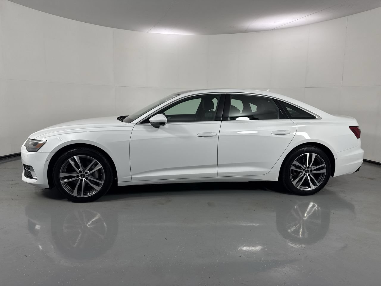 Used 2023 Audi A6 2.0T Premium w/ Convenience Package AWD/4WD image 30