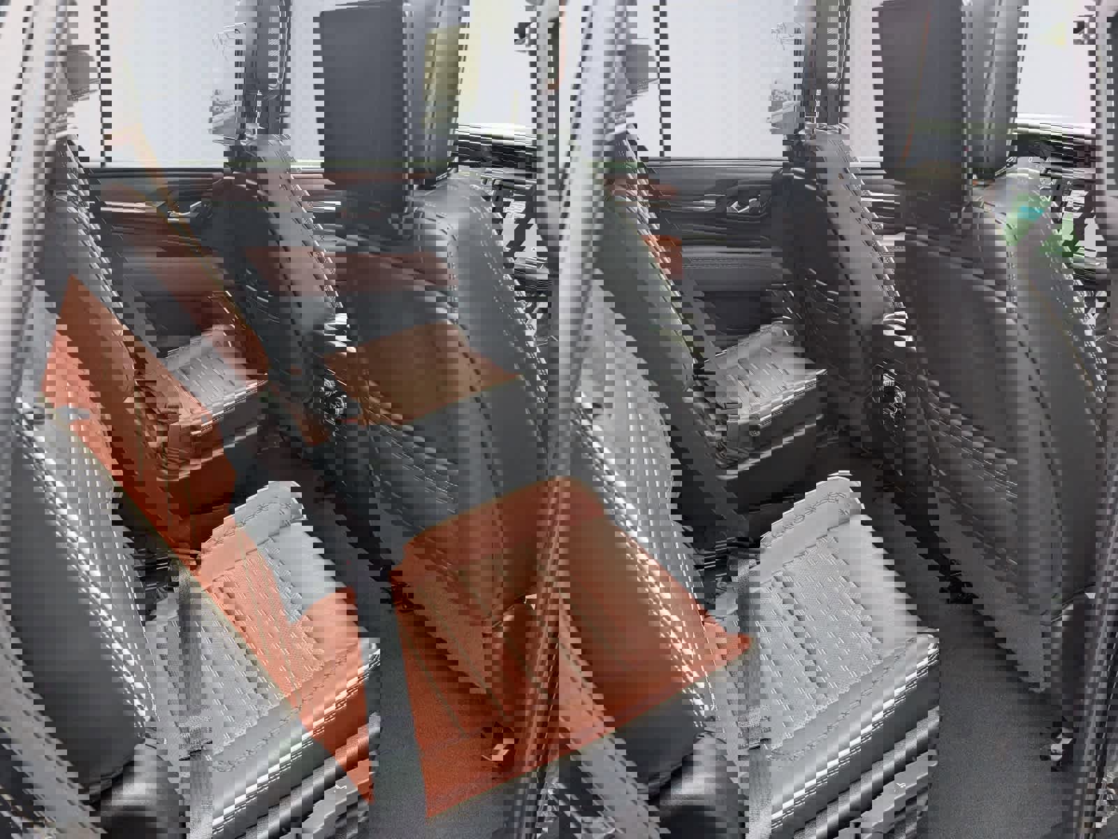 Certified 2024 GMC Yukon Denali Ultimate image 10