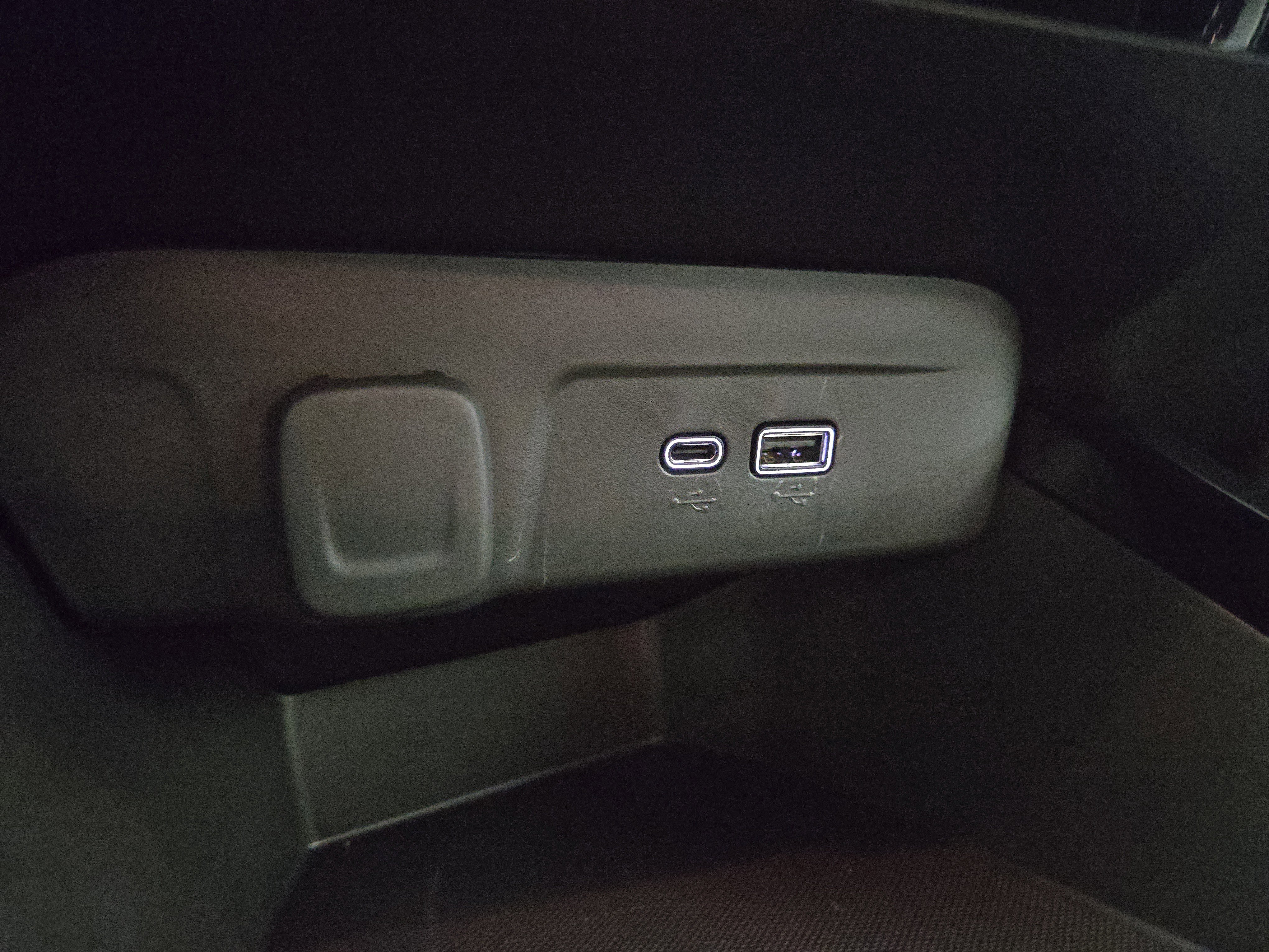 Used 2025 Chevrolet Trax LT w/ LT Convenience Package image 27