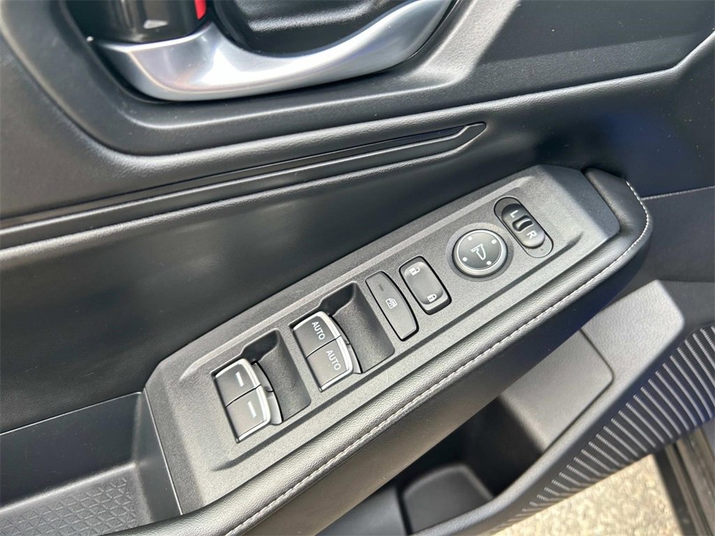 Used 2025 Honda Accord Sport image 22