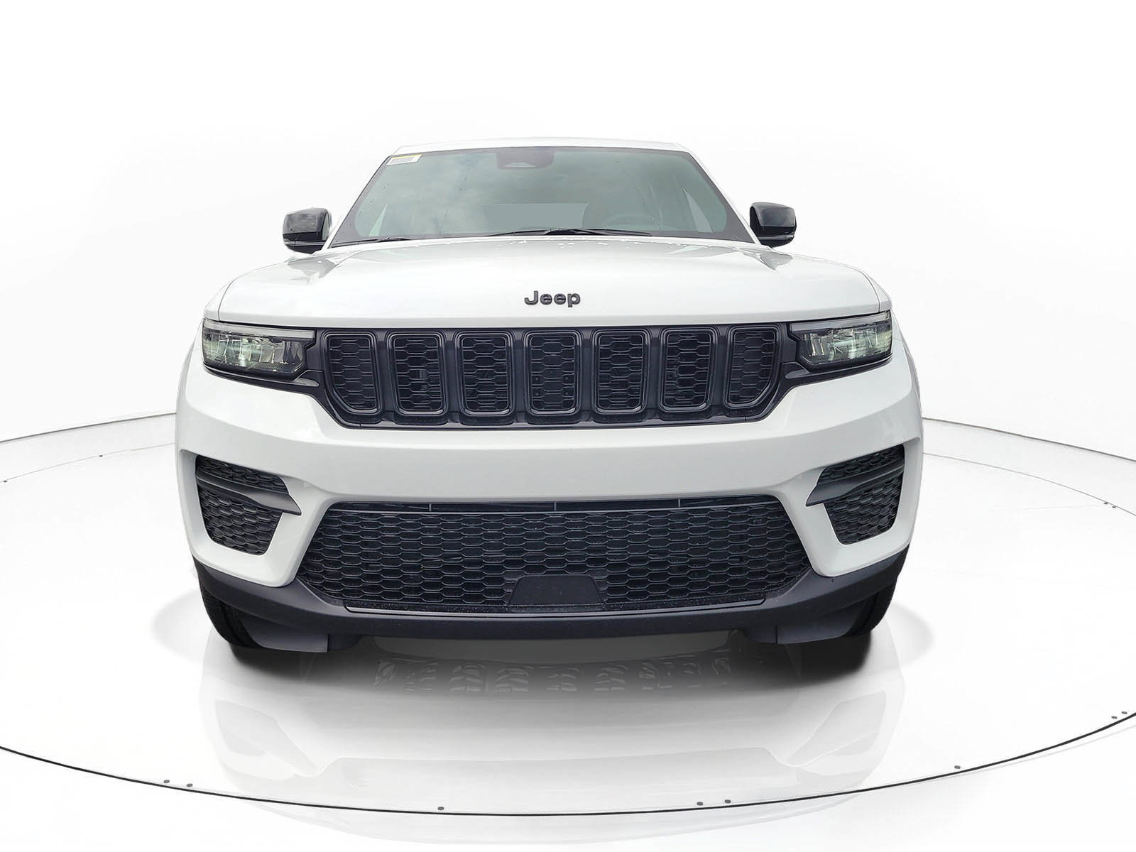 New 2025 Jeep Grand Cherokee Altitude RWD image 3