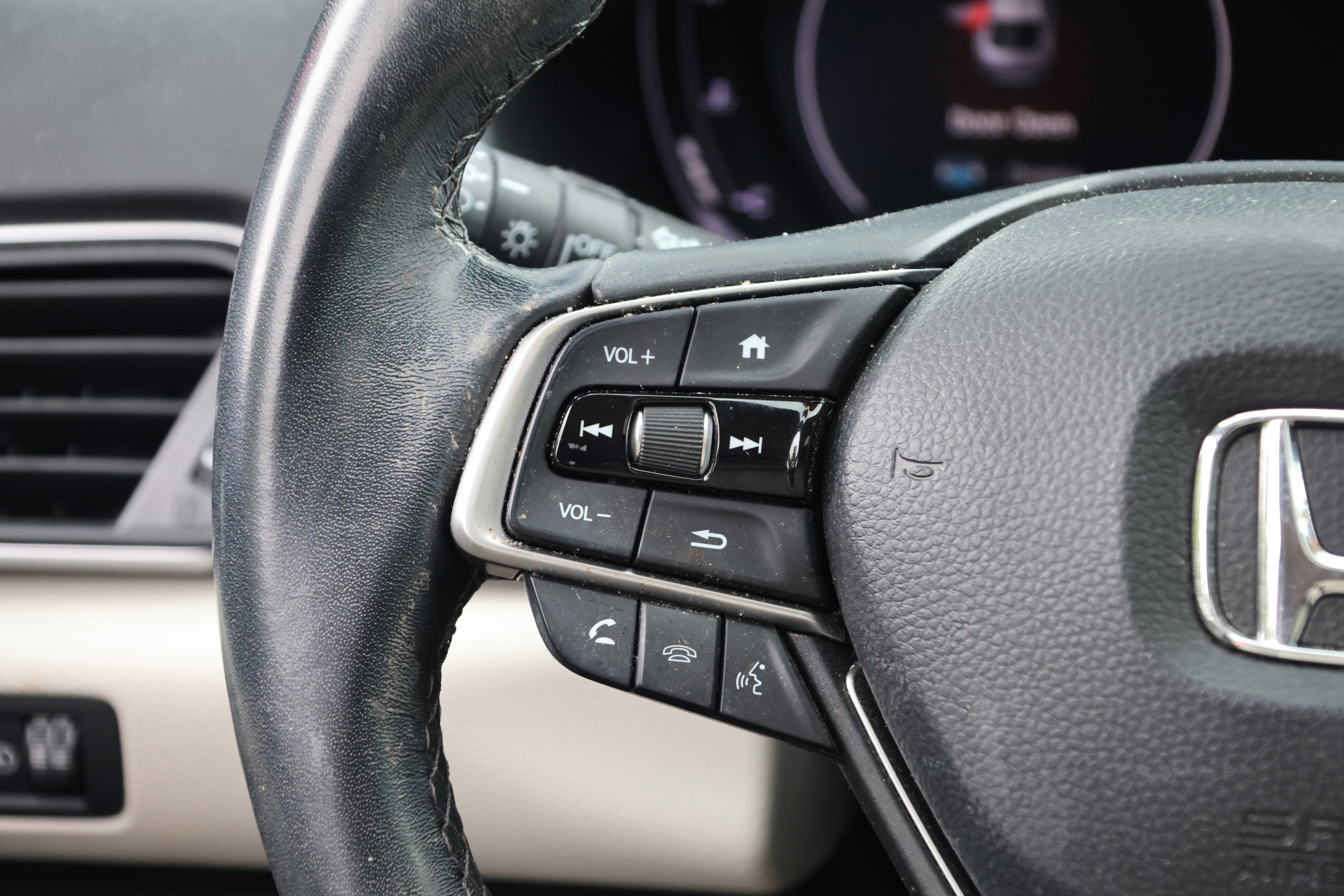 Used 2021 Honda Accord EX-L image 19