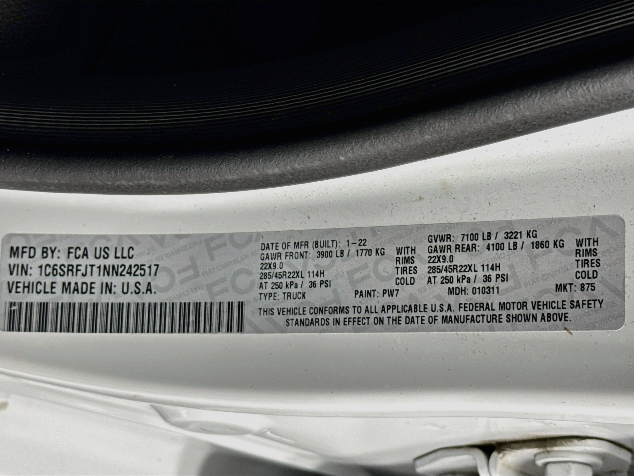 Used 2022 RAM 1500 Laramie AWD/4WD image 33