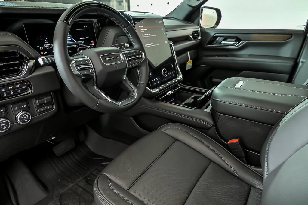New 2026 GMC Yukon Denali w/ Denali Reserve Package AWD/4WD image 8