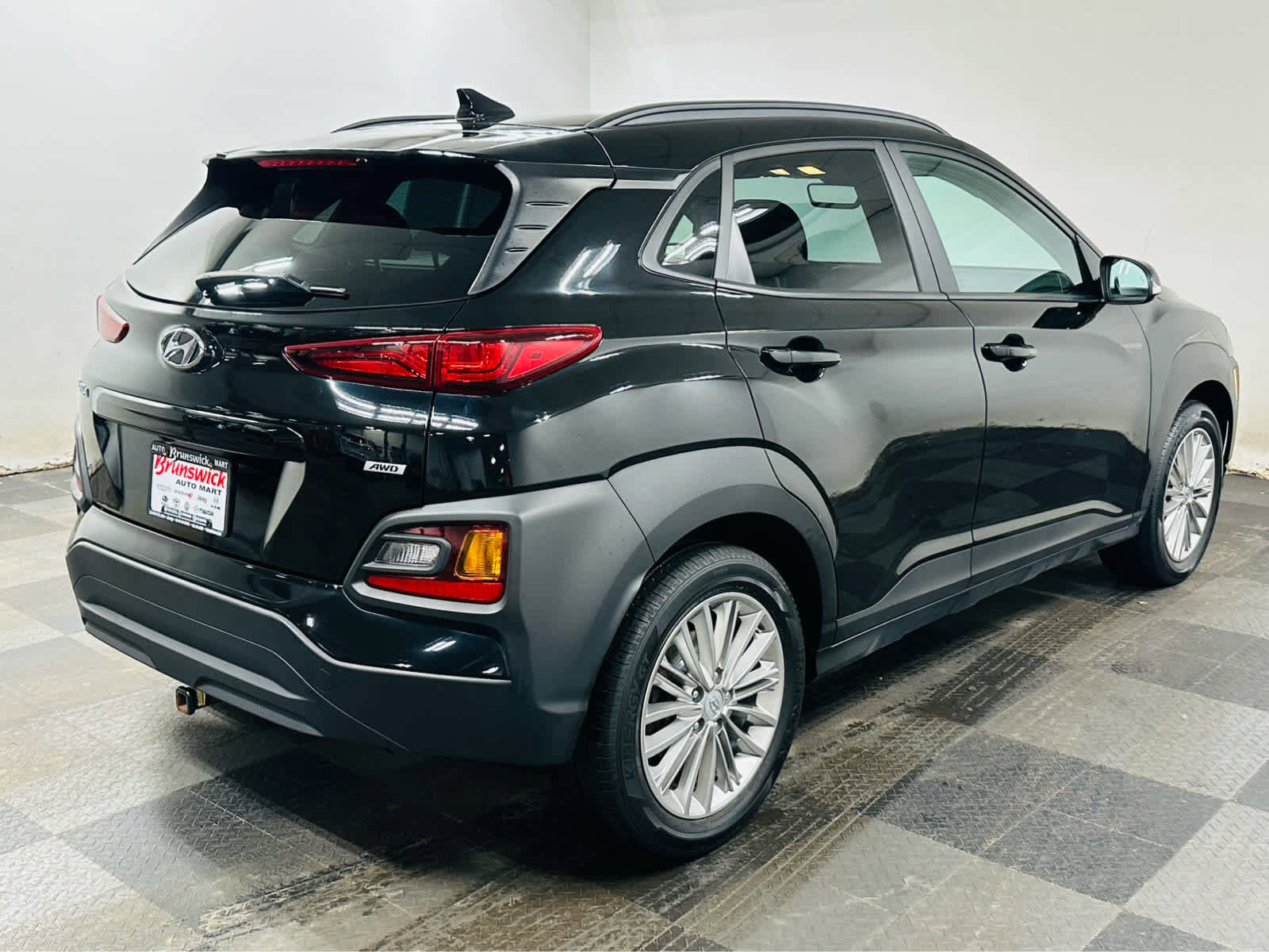 Used 2021 Hyundai Kona SEL Plus AWD/4WD image 6