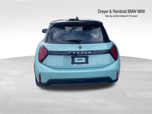 Certified 2025 MINI Cooper S image 7
