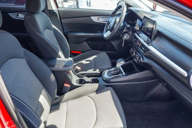 Certified 2024 Kia Forte LXS image 17