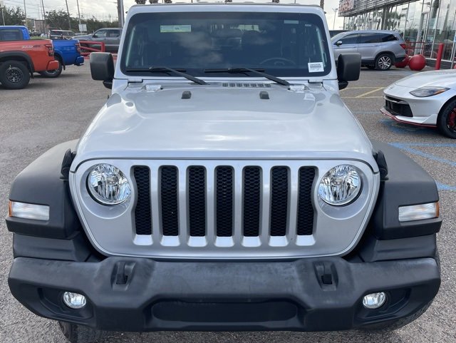 Used 2022 Jeep Wrangler Sport S image 2