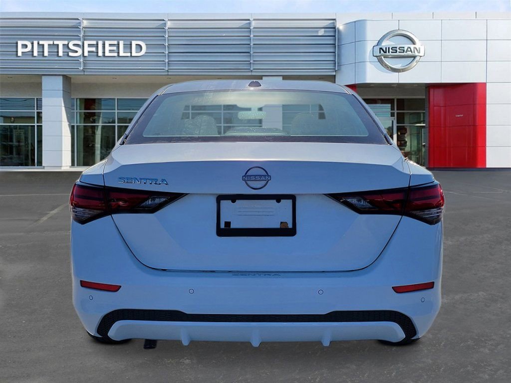 New 2025 Nissan Sentra SV w/ All-Weather Package image 4