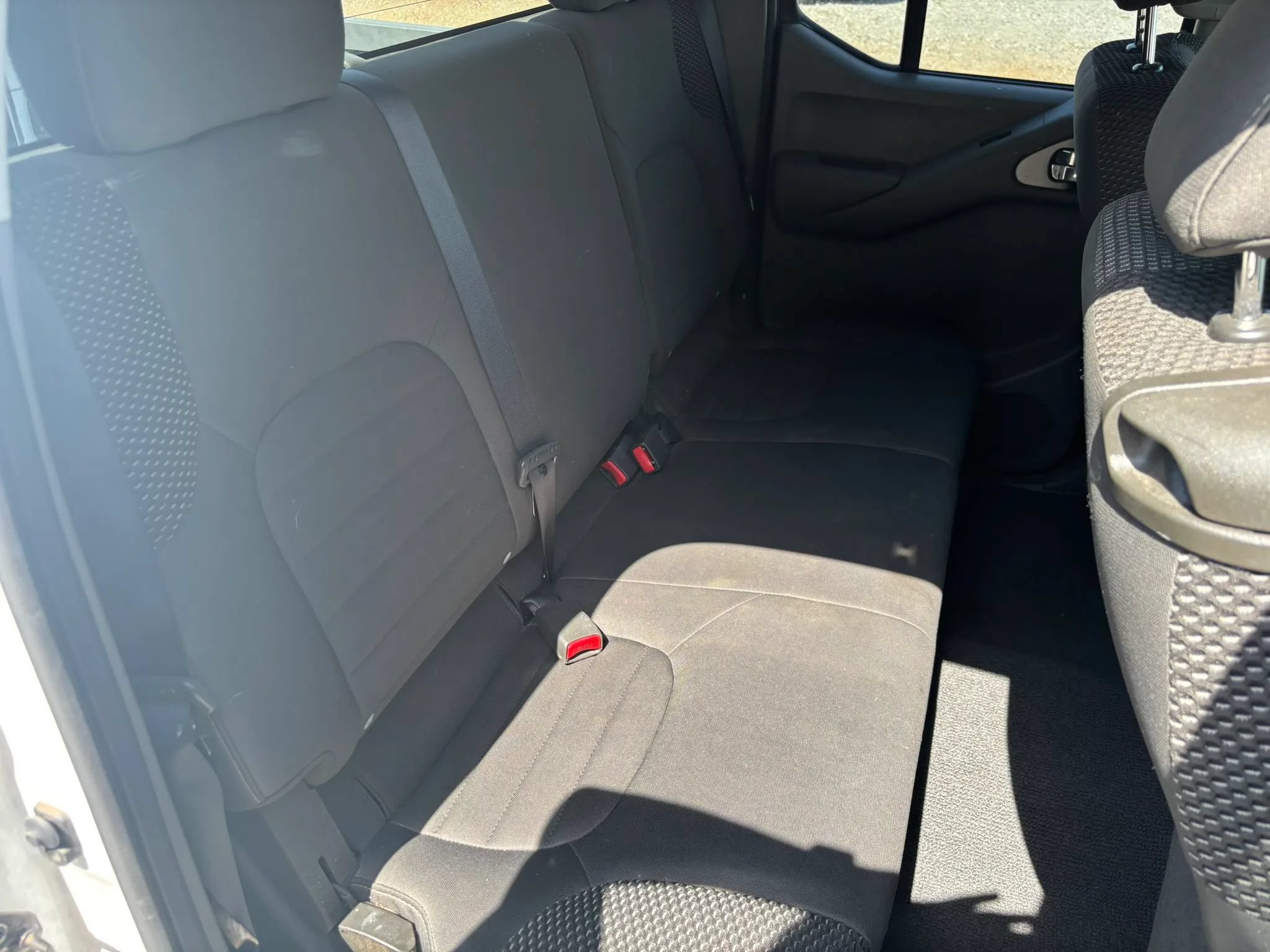 Used 2012 Nissan Frontier SV w/ Sport Appearance Pkg RWD image 15
