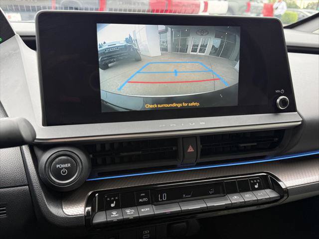 Certified 2023 Toyota Prius XLE AWD/4WD image 29