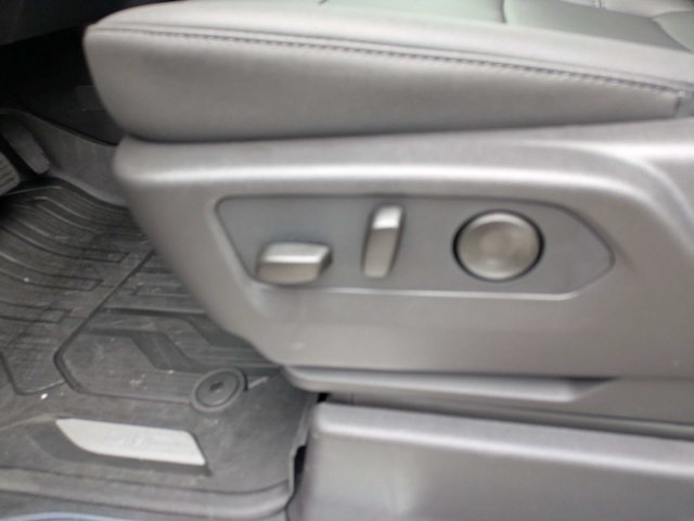 New 2026 GMC Sierra 1500 SLT AWD/4WD image 22