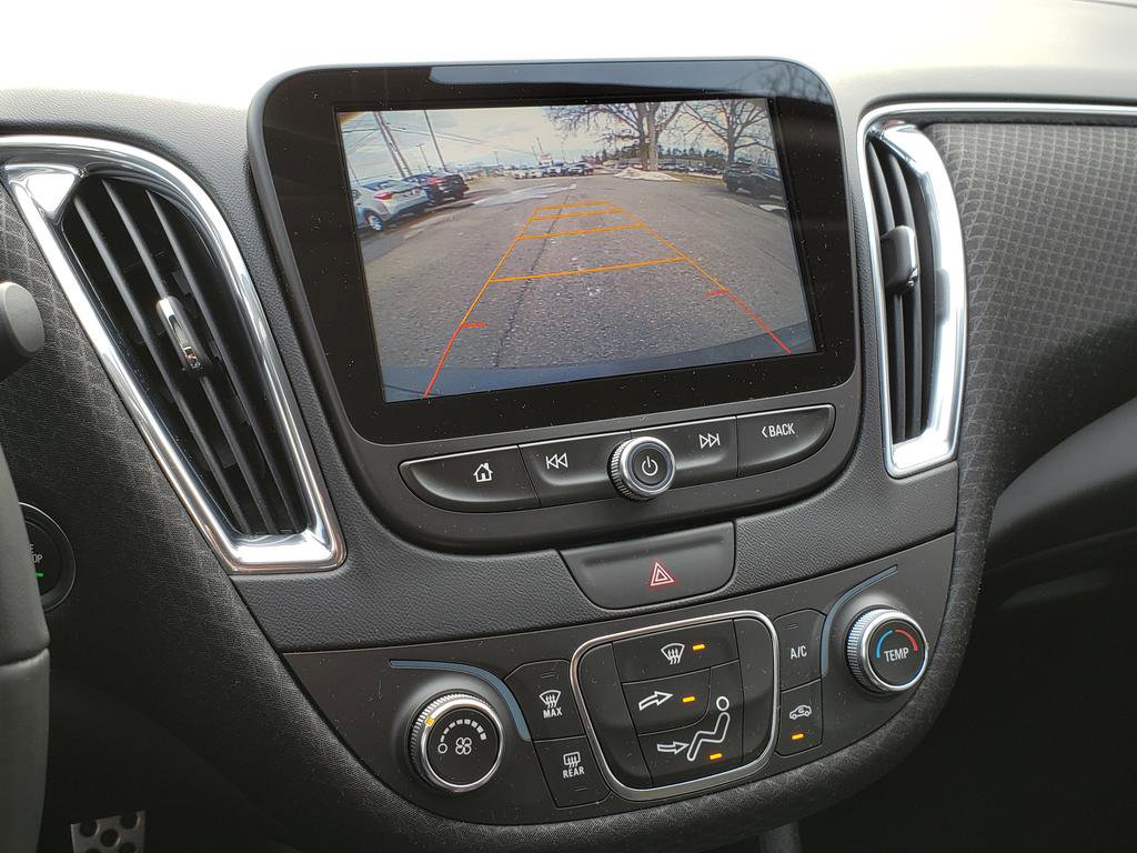 Used 2016 Chevrolet Malibu LT image 22