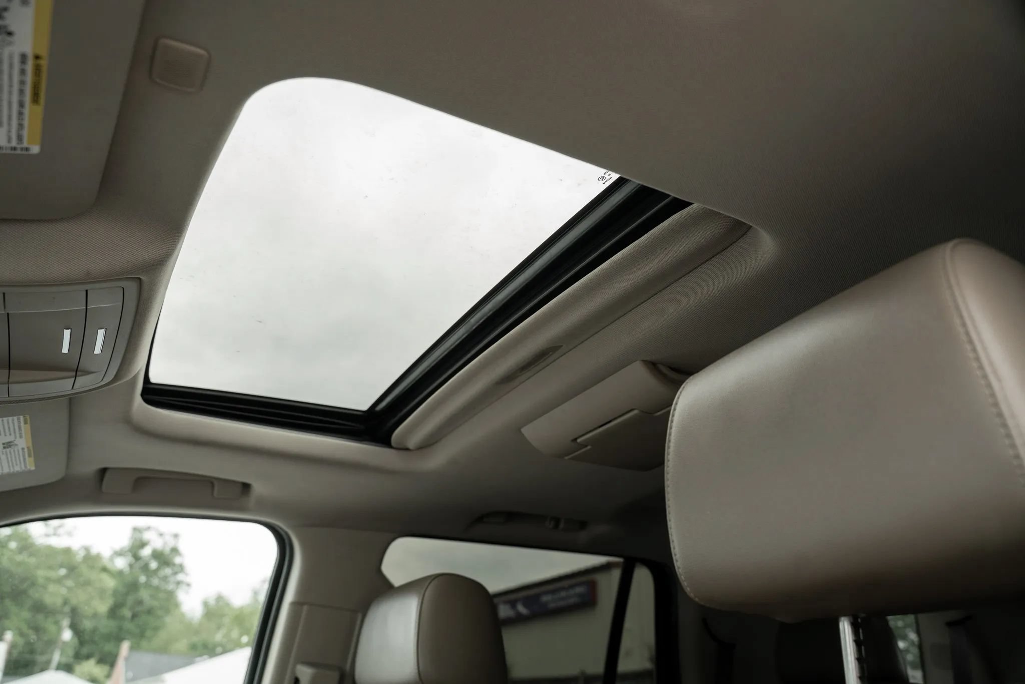 Used 2018 Chevrolet Tahoe LT AWD/4WD image 22