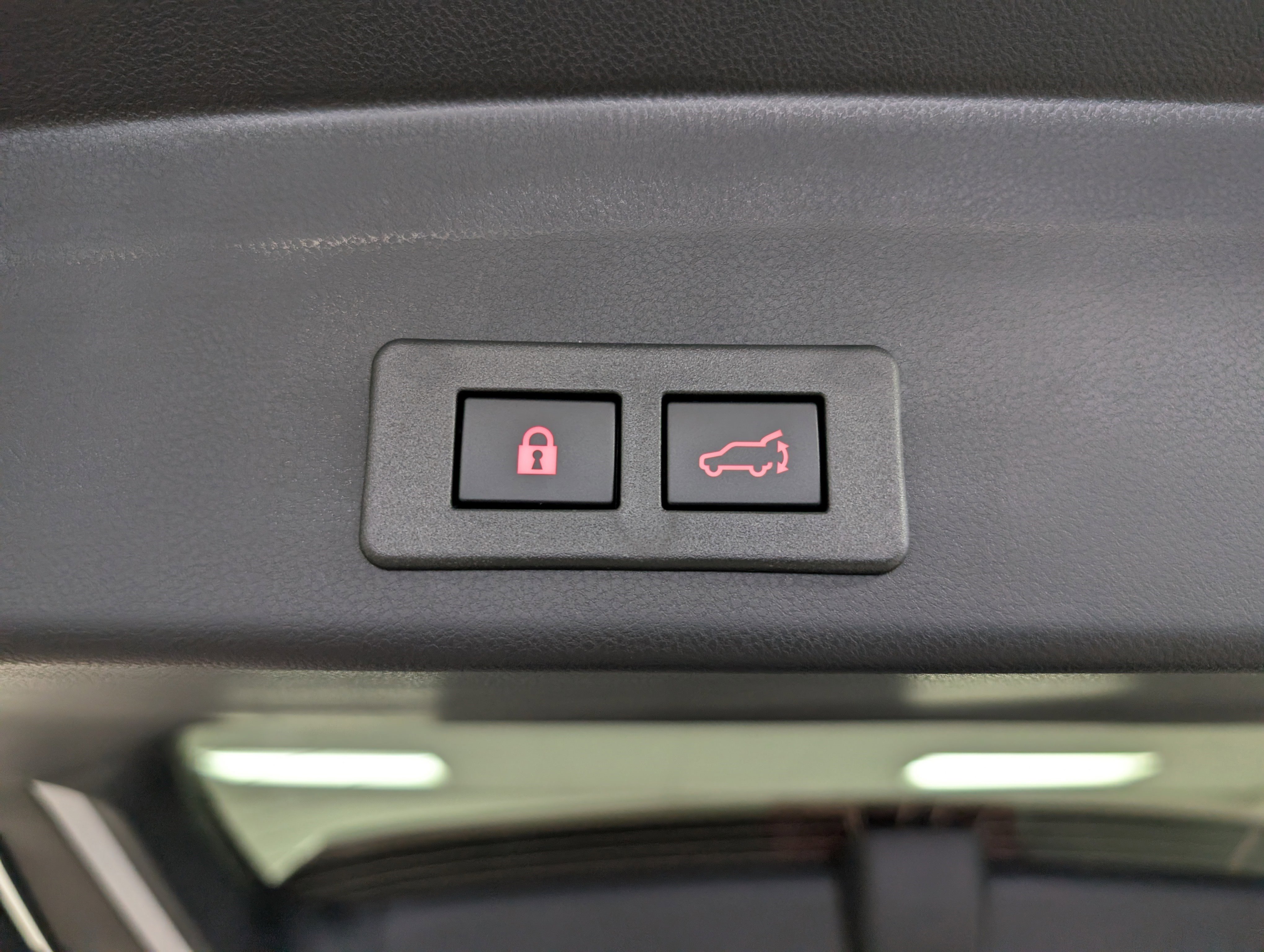 New 2025 Subaru Ascent Touring w/ Popular Package #2 image 26