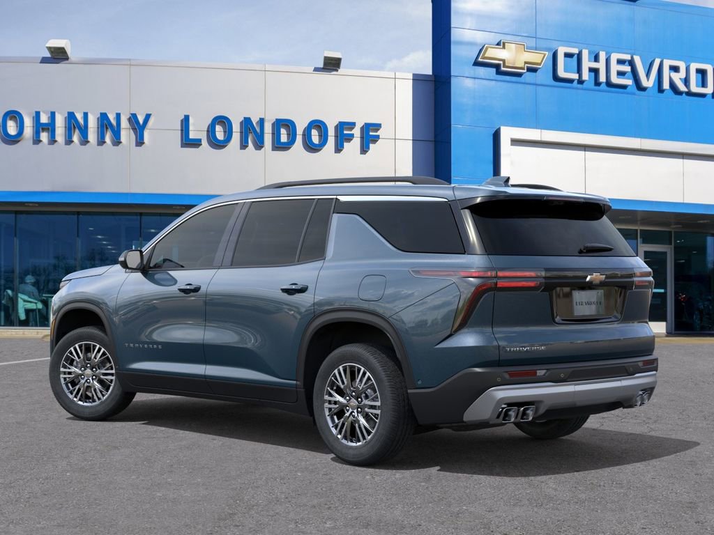 New 2026 Chevrolet Traverse LT image 3