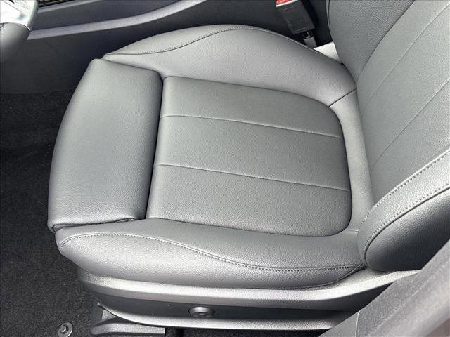 New 2025 Mercedes-Benz CLA 250 4MATIC image 3