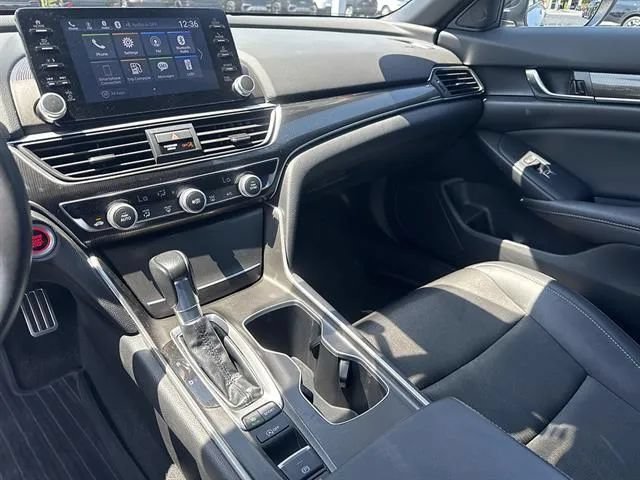Used 2022 Honda Accord Sport image 11