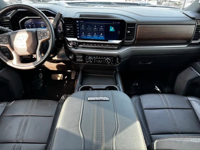 Certified 2024 Chevrolet Silverado 2500 High Country w/ High Country Premium Package image 10