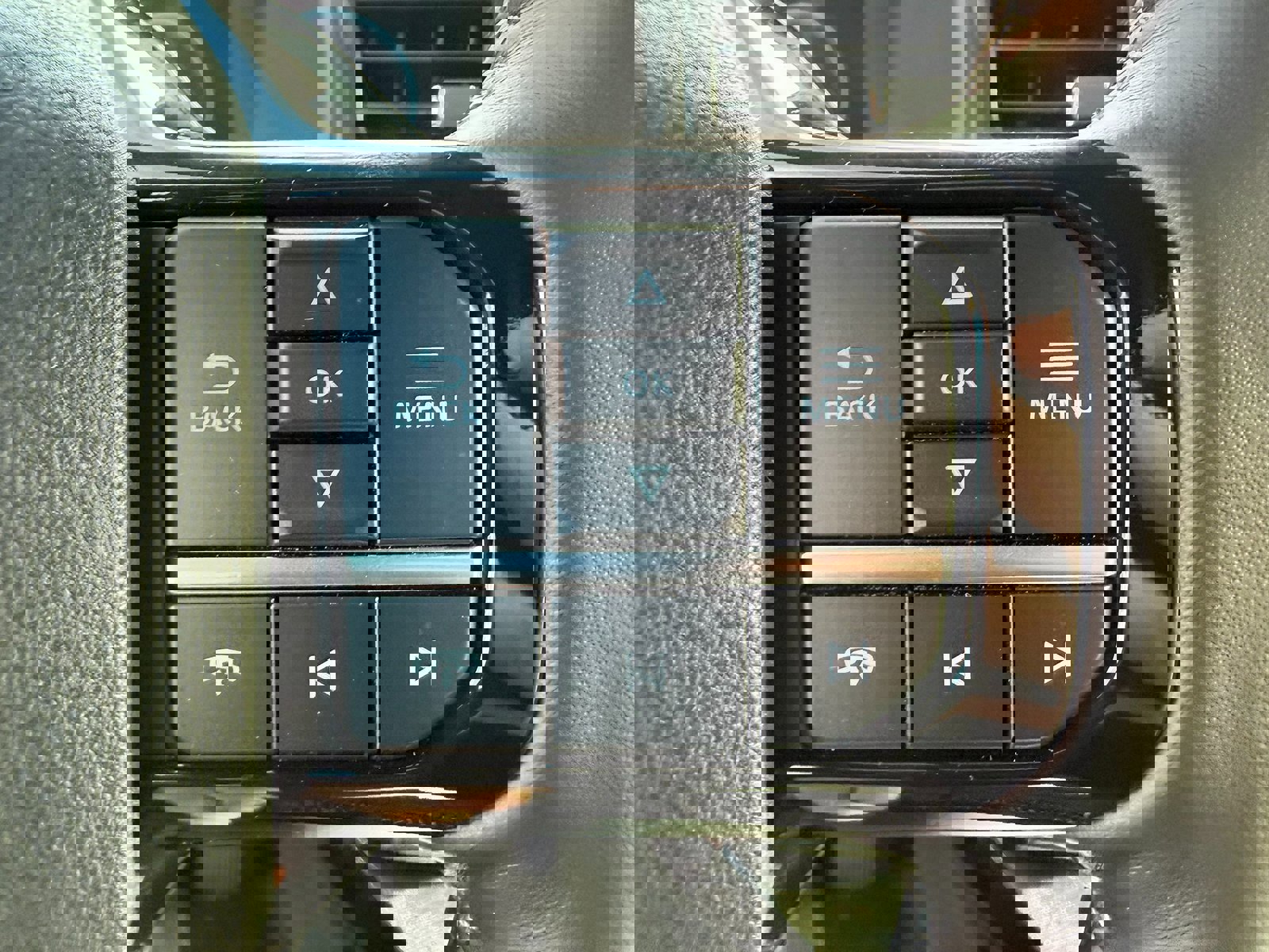 New 2025 Ford F150 Lightning Platinum image 62